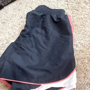 never been worn!!